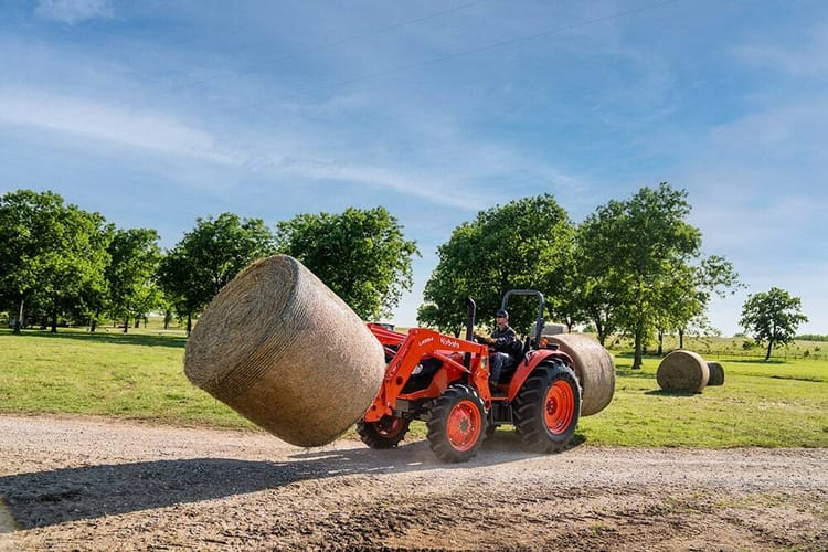 2025 Kubota M7060HD12